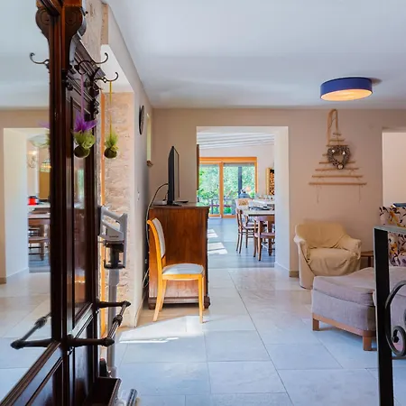 Villa Benka, Istrian Stone House Tinjan