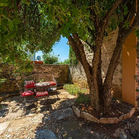 Benka, Istrian Stone House Villa *