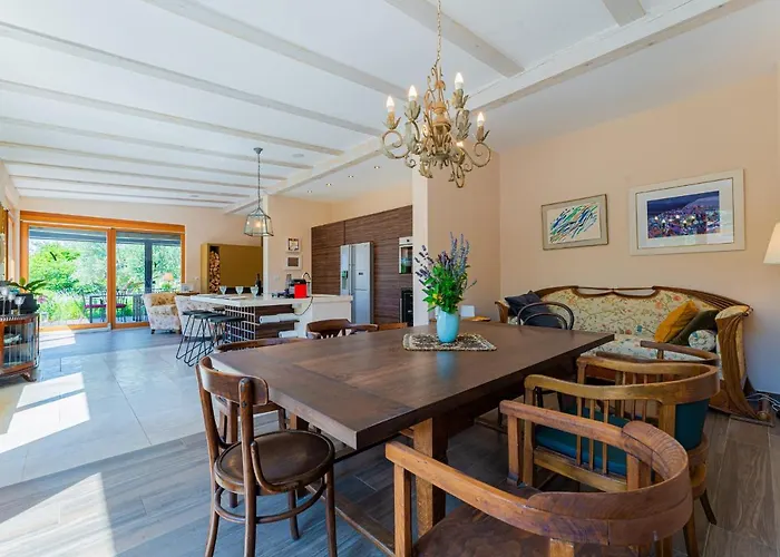 Benka, Istrian Stone House Villa Tinjan