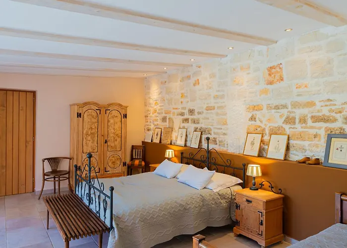 Benka, Istrian Stone House Tinjan