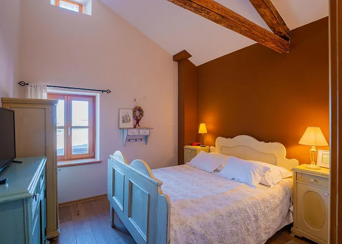 Benka, Istrian Stone House