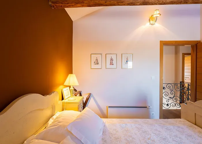 Villa Benka, Istrian Stone House *