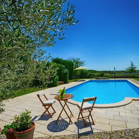 Benka, Istrian Stone House ヴィラ