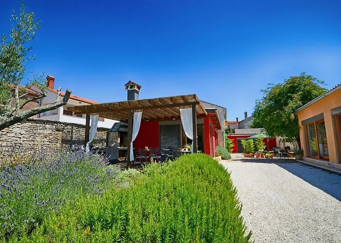 Benka, Istrian Stone House Villa *